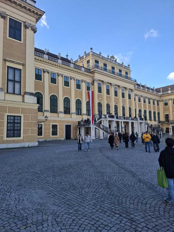 WhatsApp-Image-2025-10-28-at-08.12.42-1