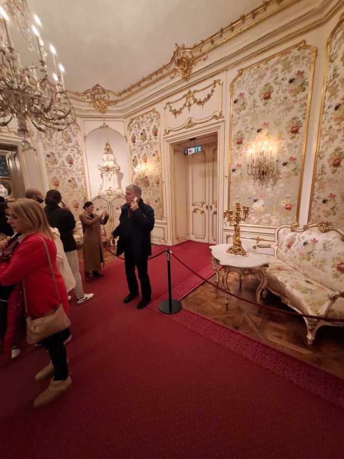 WhatsApp-Image-2025-10-28-at-08.12.42-3